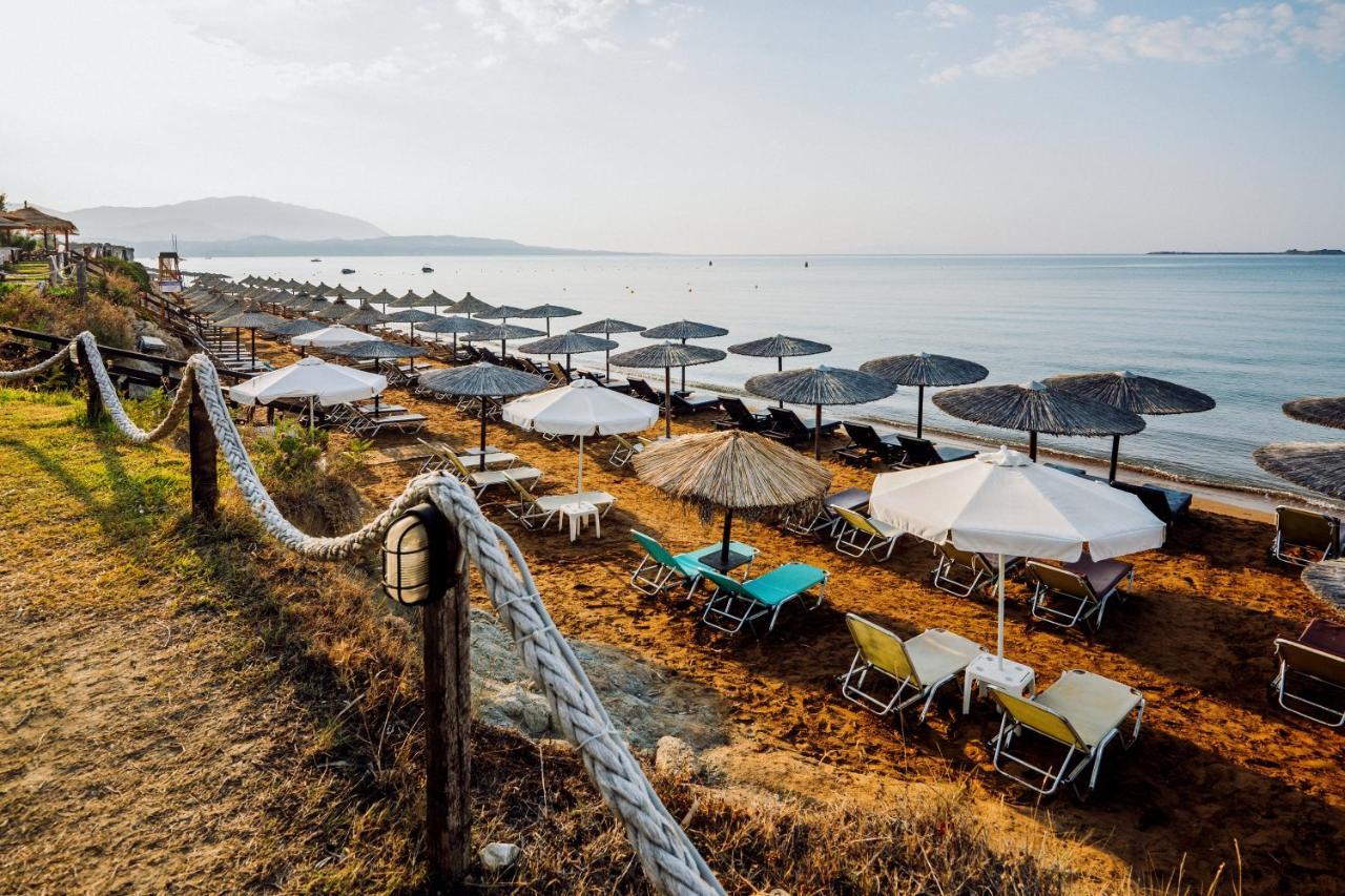 Captain Nemo Xi Beach Exterior photo